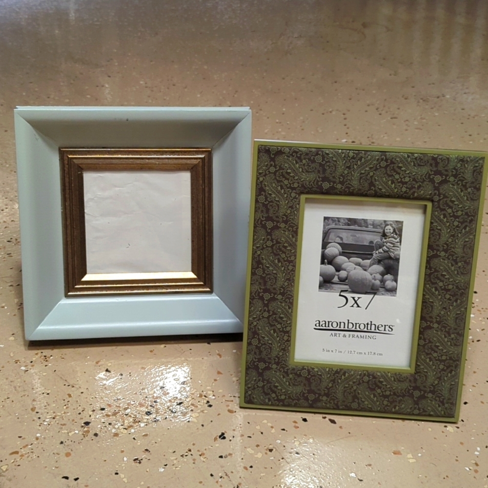 2 Picture 🖼️ frames